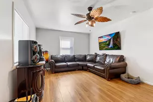 6434 Ohio Ave, Hammond, IN 46323 - Photo 2