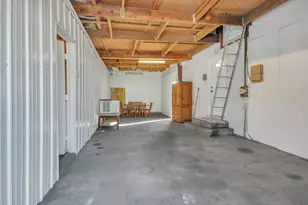 2327 Burr St, Gary, IN 46406 - Photo 14