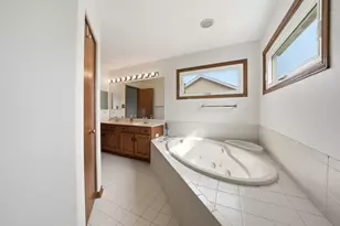 2697 W 85th Ave, Merrillville, IN 46410 - Photo 26