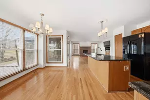 2697 W 85th Ave, Merrillville, IN 46410 - Photo 16