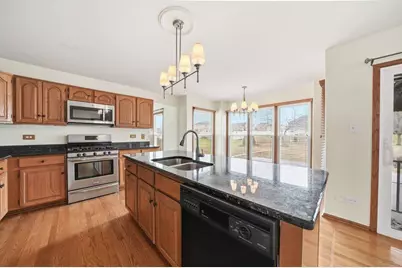 2697 W 85th Avenue, Merrillville, IN 46410 - Photo 14