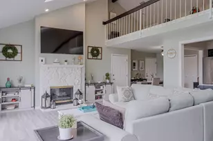 5065 Spinnaker Ln, Crown Point, IN 46307 - Photo 2