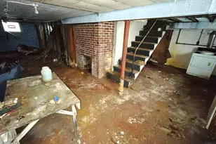 238 N Indiana St, Griffith, IN 46319 - Photo 14