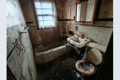 238 N Indiana Street, Griffith, IN 46319 - Photo 10