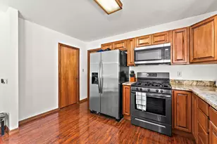 8690 Durbin Ln, Crown Point, IN 46307 - Photo 14