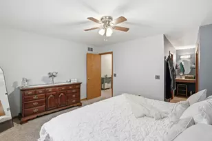 7215 Starling Dr, Schererville, IN 46375 - Photo 14