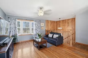 342 N Wright St, Griffith, IN 46319 - Photo 4