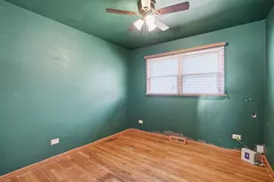 342 N Wright St, Griffith, IN 46319 - Photo 14