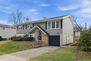 342 N Wright St, Griffith, IN 46319 - Photo 2