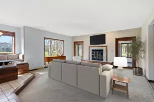 505 Andover Dr, Valparaiso, IN 46383 - Photo 8