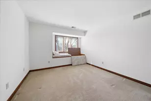 505 Andover Dr, Valparaiso, IN 46383 - Photo 32