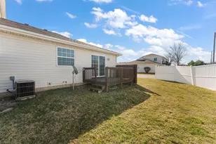 191 Mallard Pointe Dr, Valparaiso, IN 46385 - Photo 24