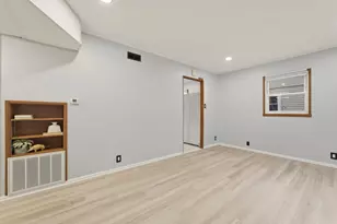 1115 Springland Ave, Michigan City, IN 46360 - Photo 4