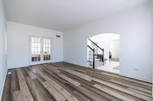 5037 E 70th Ave, Schererville, IN 46375 - Photo 16