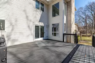 5037 E 70th Ave, Schererville, IN 46375 - Photo 8