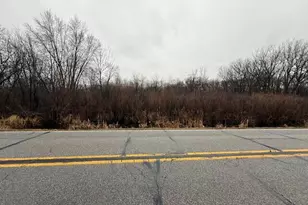 1716 S Broad St, Griffith, IN 46319 - Photo 1