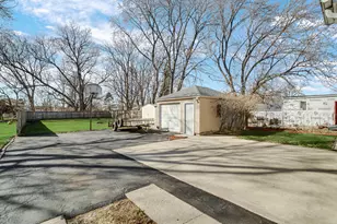 7620 New Hampshire Ave, Hammond, IN 46323 - Photo 14