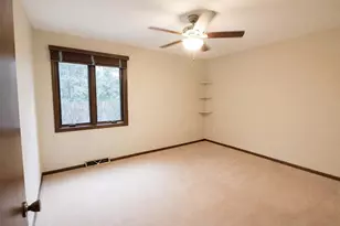 5654 W Vintage Hills Trail, La Porte, IN 46350 - Photo 16