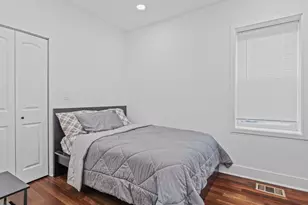 4004 Euclid Ave, East Chicago, IN 46312 - Photo 8