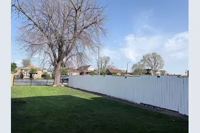 4004 Euclid Avenue, East Chicago, IN 46312 - Photo 6