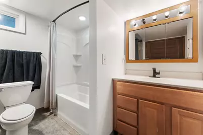 1702 Broadway Avenue, Chesterton, IN 46304 - Photo 16