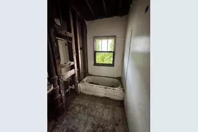 1072 Van Buren Street, Gary, IN 46402 - Photo 6