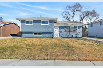 1006 W Ash, Griffith, IN 46319 - Photo 2