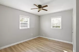 316 Oak Cir, Crown Point, IN 46307 - Photo 12