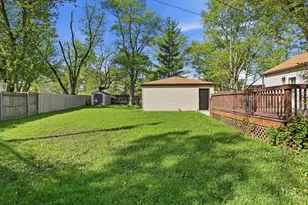 316 Oak Cir, Crown Point, IN 46307 - Photo 18