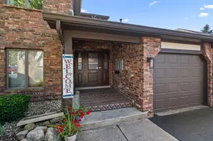 5015 Spinnaker Ln, Crown Point, IN 46307 - Photo 2