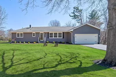814 N Calumet Road, Chesterton, IN 46304 - Photo 2
