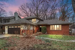 733 S Indiana Ave, Griffith, IN 46319 - Photo 2