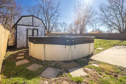 765 Governor Road, Valparaiso, IN 46385 - Photo 20