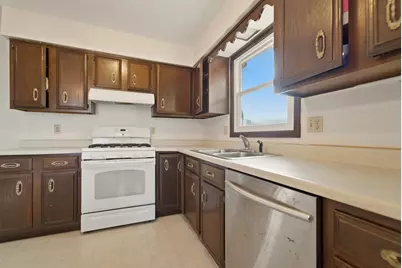 3771 Kingsway Drive, Crown Point, IN 46307 - Photo 14