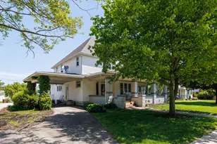 128 E Main St, Brook, IN 47922 - Photo 4