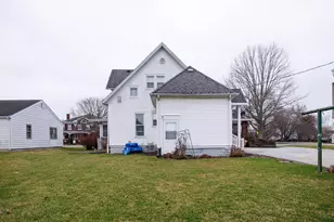 128 E Main St, Brook, IN 47922 - Photo 8