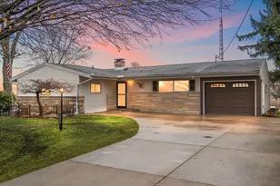 3212 E 400 S, La Porte, IN 46350 - Photo 1