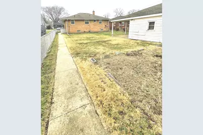 709 Porter Street, Gary, IN 46406 - Photo 16