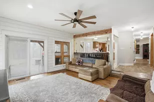 9610 N 250 E, Wheatfield, IN 46392 - Photo 10