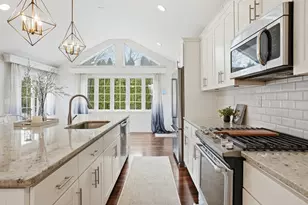 9200 Birch Ave, Munster, IN 46321 - Photo 10