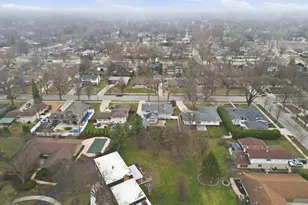 9200 Birch Ave, Munster, IN 46321 - Photo 36