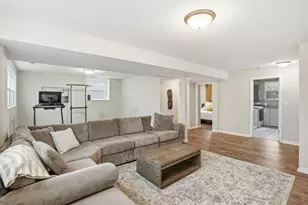 9200 Birch Ave, Munster, IN 46321 - Photo 26