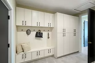 10102 Lakeview Dr, Saint John, IN 46373 - Photo 16