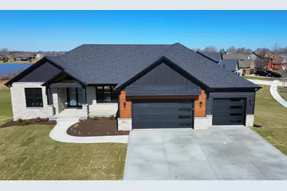 10102 Lakeview Drive, Saint John, IN 46373 - Photo 1