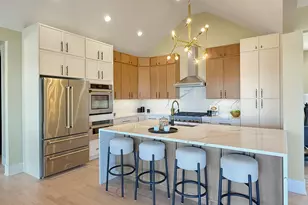 10102 Lakeview Dr, Saint John, IN 46373 - Photo 6