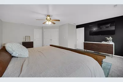 998 Ian Drive, Hobart, IN 46342 - Photo 16