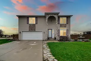 998 Ian Dr, Hobart, IN 46342 - Photo 32