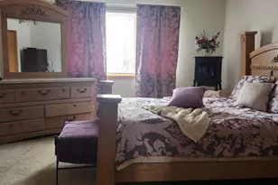 1763 Amber Dr, Hobart, IN 46342 - Photo 8