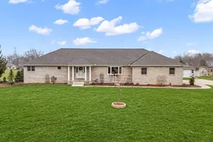 167 Wood Duck Dr, Valparaiso, IN 46385 - Photo 1