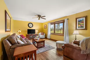 167 Wood Duck Dr, Valparaiso, IN 46385 - Photo 4